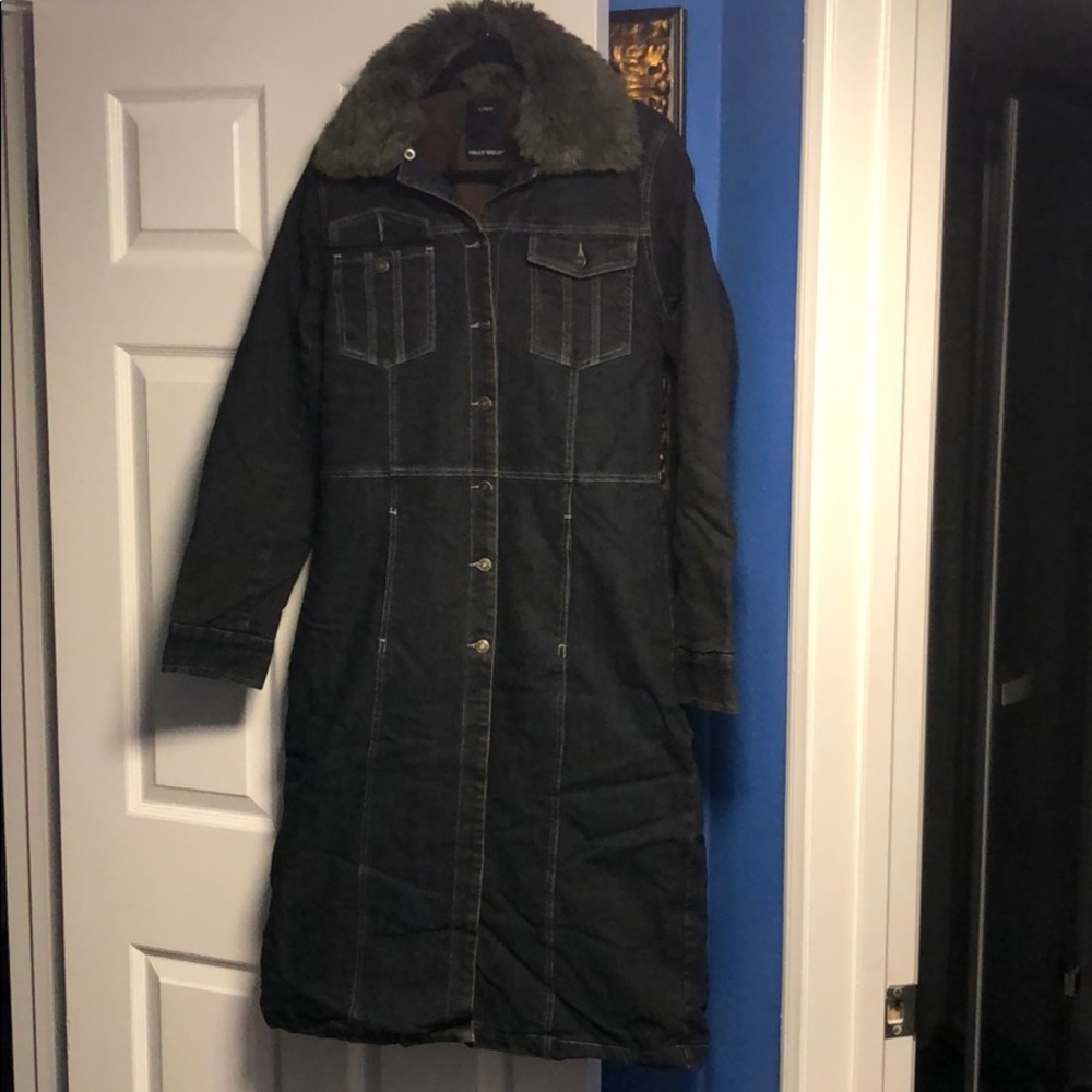 Denim 3/4 length jacket.